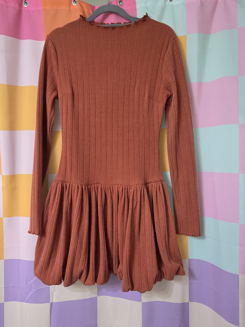 Women's Long-Sleeve Ribbed Knit Dress in Rust